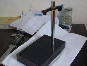 岩石表座测量仪