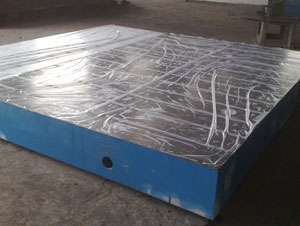 铸造平板